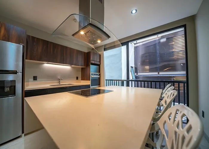 It Residences 205 - 1br Condo, Rooftop Pool